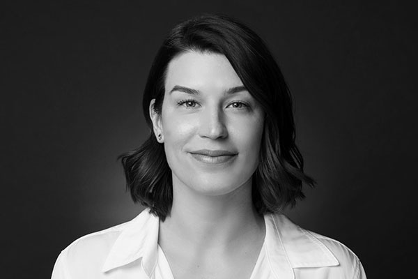 professional corporate headshot of a brunette woman in toronto